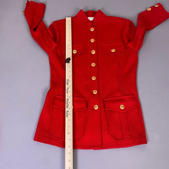 St John Collection Santana Knit Skirt Suit Set Women's Size 6 Red Gold Buttons * - Picture 11 of 16